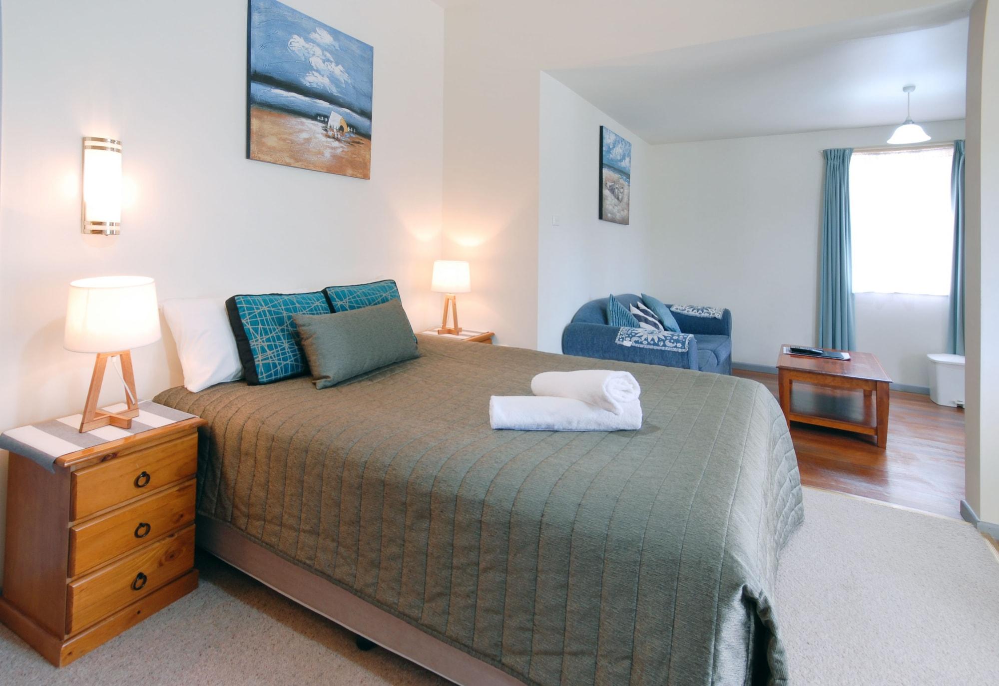 Riverview Boutique Motel Намбакка-Хедс Экстерьер фото
