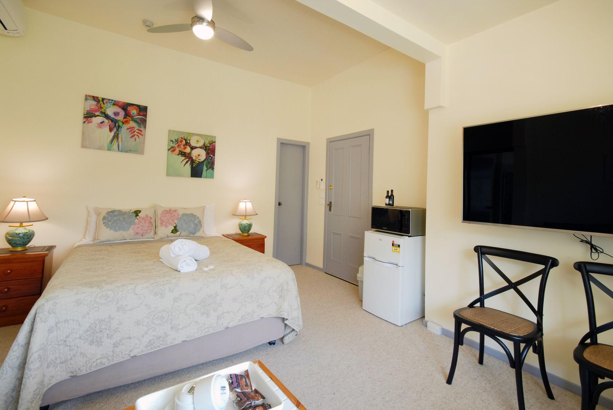 Riverview Boutique Motel Намбакка-Хедс Экстерьер фото